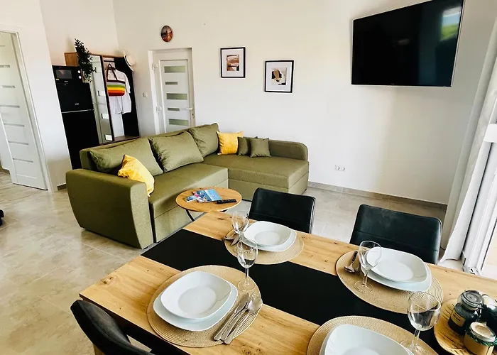 Apartments Mirno More, Rogoznica