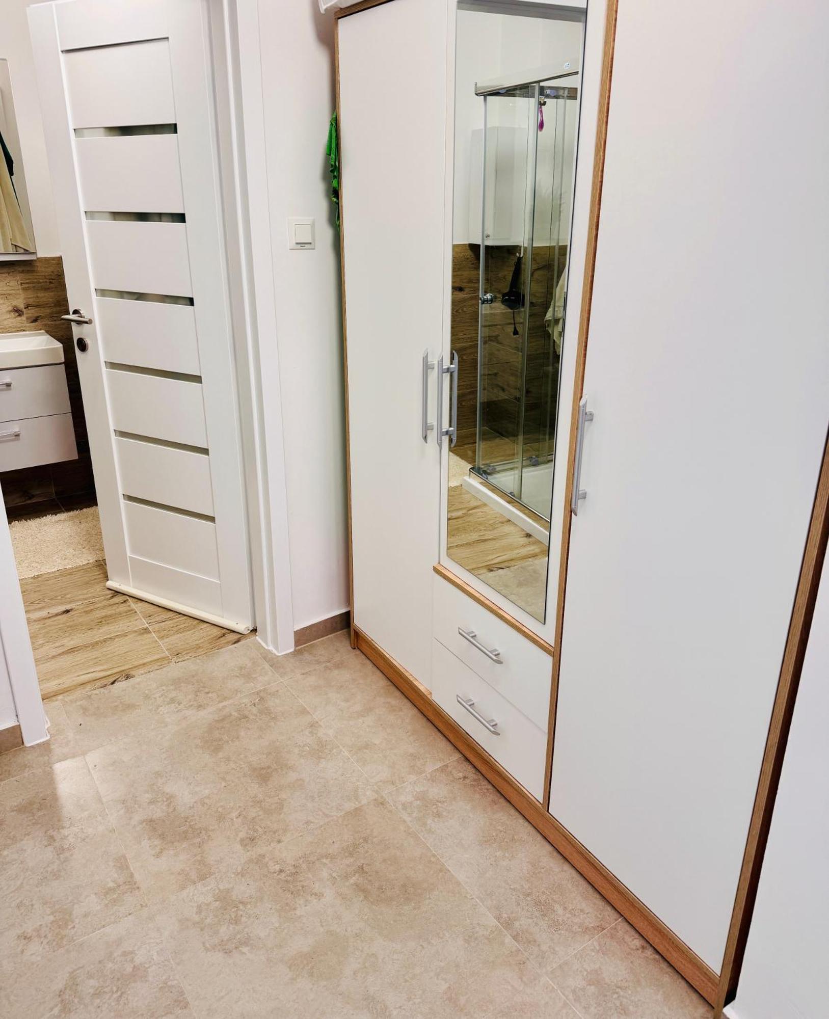 Apartman Mirno More,